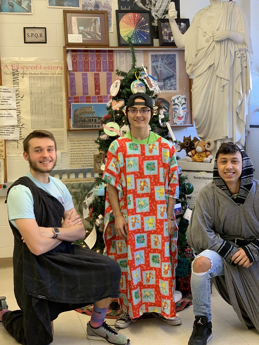 BCHSmagistra's tweet photo. Io Saturnalia! #BCHSLatin students are celebrating this ancient midwinter festival in honor of the god Saturn the way the Romans did. #Saturnalia #LatinRocks https://t.co/qCJw9Idm0S