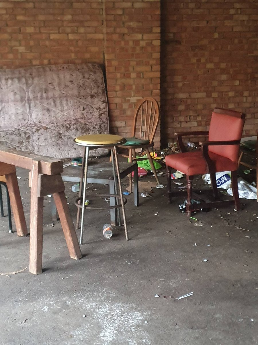 Humberbeat_ERYW's tweet photo. #MarketWeighton. We have had numerous calls from members of the public regarding youths engaging in ASB behind THE SOCIAL CLUB on SANCTON ROAD. HUMBERSIDE police will take positive action on those responsible. #ReduceASB https://t.co/YXuTlFI4F1