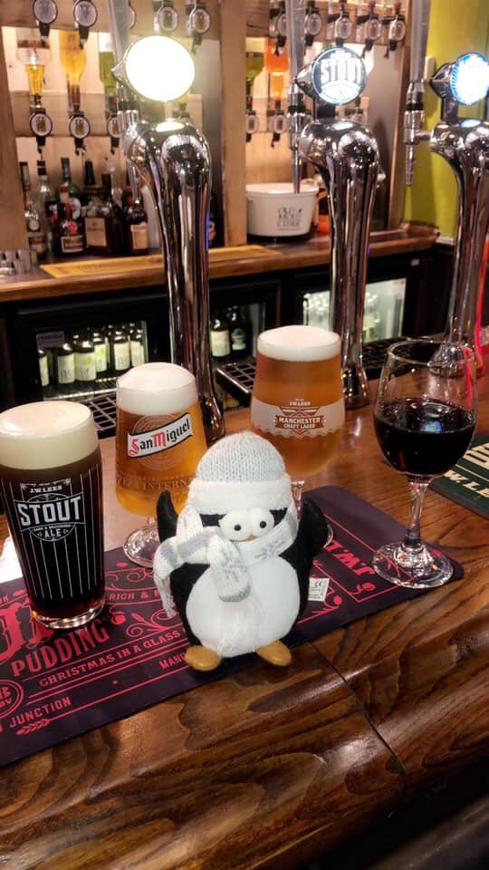 RoseofLancs's tweet image. 🌲🎅🏻🌲 DAY 19 OF OUR CHRISTMAS COUNTDOWN 🌲🎅🏻🌲

🍻🥂 Today you can win a £20 bar tab 🥂🍻

RT or LIKE on our Facebook for a chance to win. #pengwin 🐧🐧🐧 #bar #drinks #lager #stout #wine #CountdowntoChristmas #Christmasadventgiveaway
