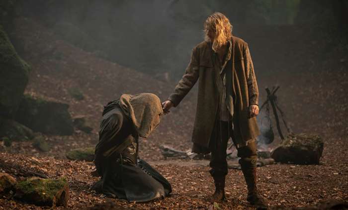 ITG_Ltd's tweet photo. There is one survivor and he's returned with a message... ⚔️ #Britannia

Catch another episode of @Britannia_TV at 9pm tonight over on @skyatlantic.   

🎥 Directed by @DirRobSavage and @lisajlarsson
⭐️ @annabelscholey, #HugoSpeer, #JulianRhindTutt &amp; #DavidBeames https://t.co/4Z2z1zidDA
