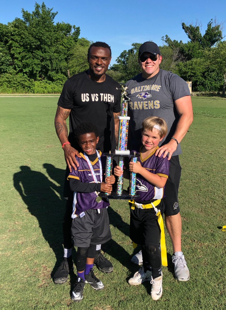 #WPMOYChallenge CARR
Please RT for my guy <a href="/BCarr39/">Brandon Carr</a>!