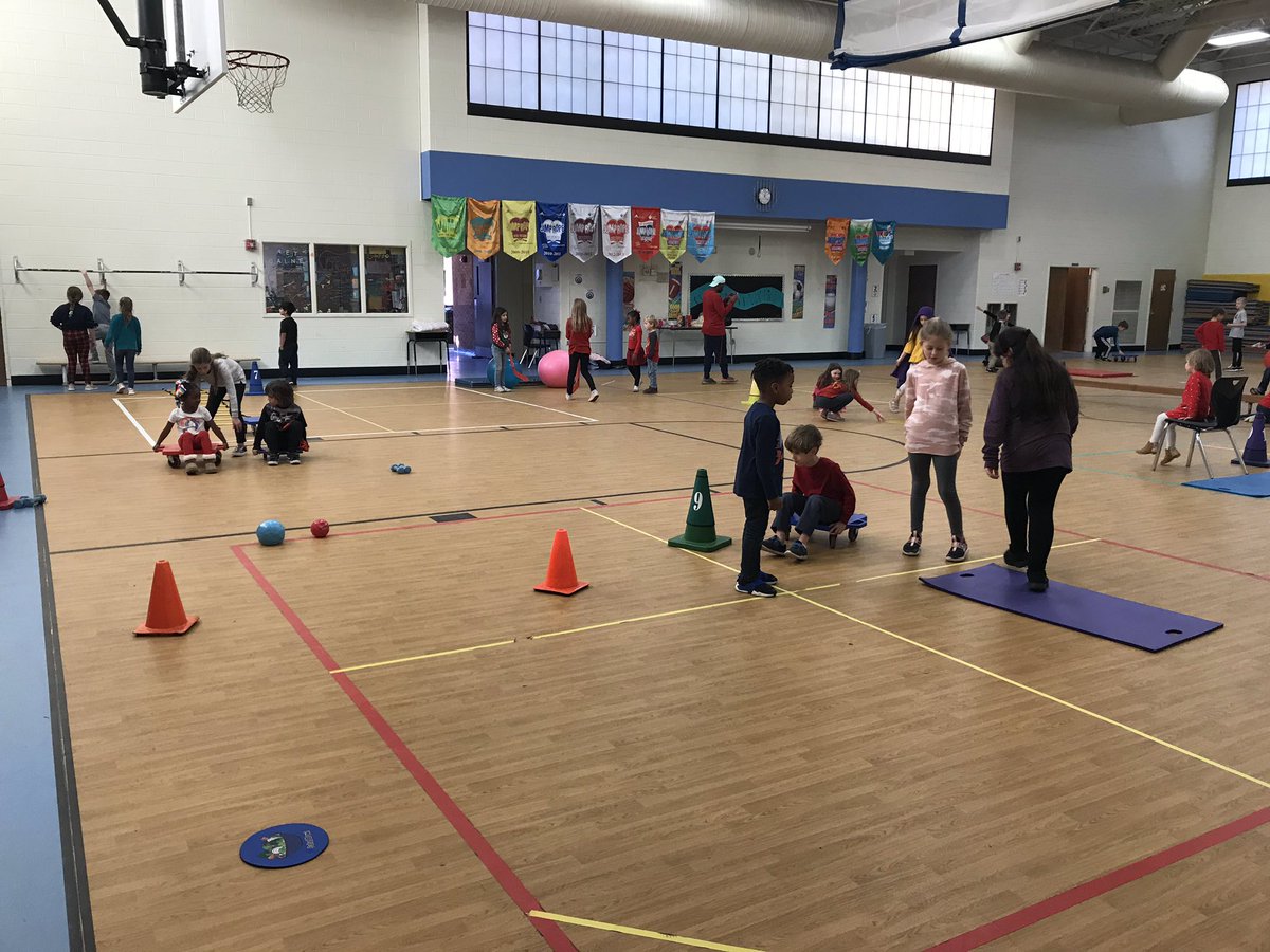 MrsEwingJBW's tweet photo. Mrs. Yolango’s class is learning about ecosystems so they created a movement station in gym class to demonstrate how their animal moves. So much fun! @JBWatkinsPE @JBWatkinsES @Yolango3rd #minermoments https://t.co/xgUOMgpV9U