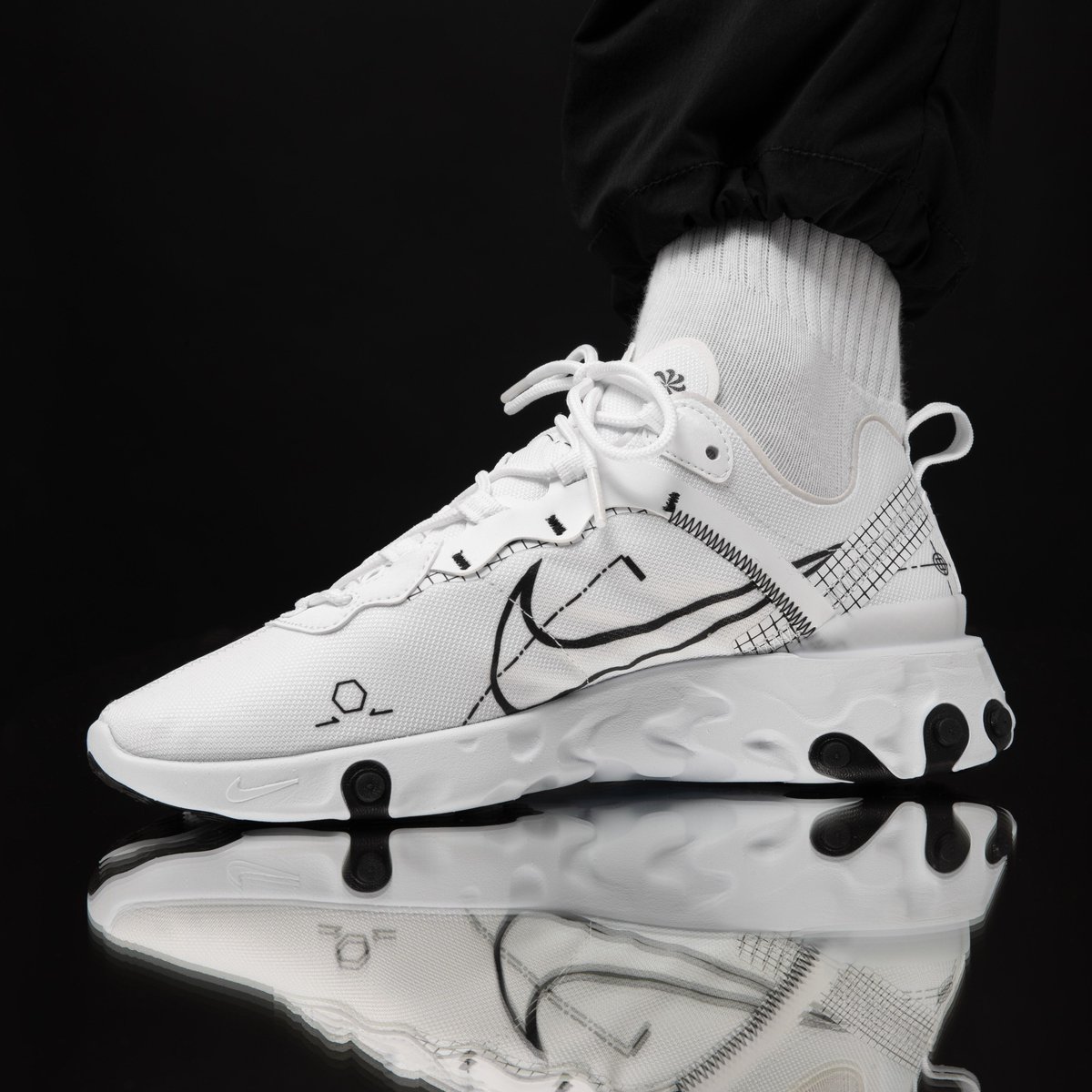 titoloshop's tweet photo. "schematical" Nike React Element 55 are now available online.
shop ➡️ https://t.co/lfJ8zpiI4c
US 7 (40) - US 12 (46)
style code 🔎 CU3009-100
#nike #nikereact #reactelement55 #schematic
#titolo #titoloshop https://t.co/YNWA60myAT