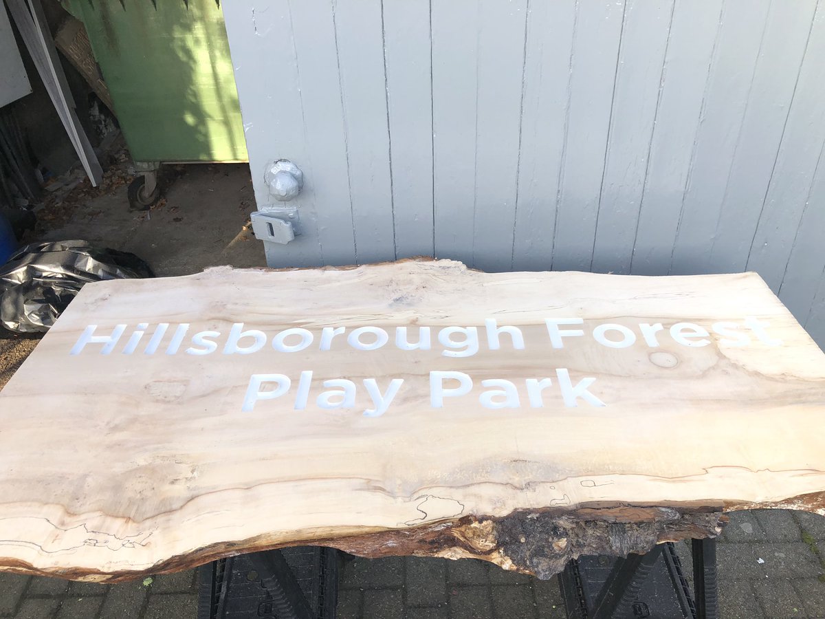 BrilliantTrails's tweet photo. A busy few days for our team here at Galgorm. We were asked to support a new park project in Hillsborough with locally cut from a tree felled on site and a front entrance sign made from local Horse Chestnutt. #bespoke #traildesign https://t.co/nGkGW0rPHo