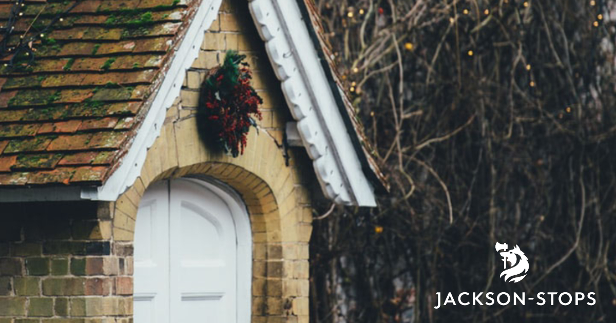 JSDevonCountry's tweet photo. We’d like to wish all of our followers, clients past, present and future a very Merry #Christmas. Thank you for supporting our @JacksonStops family this year We hope you have a wonderful Christmas and a Happy New Year! https://t.co/GC8ZTmkDZg