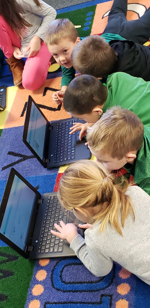 marywendyfrey's tweet photo. Hour of Code in kindergarten on Grinch Day! Can't be a grinch while coding! @CVelemschool #LevelUpRL #HourofCode2019 https://t.co/KB1Q6kSlQe