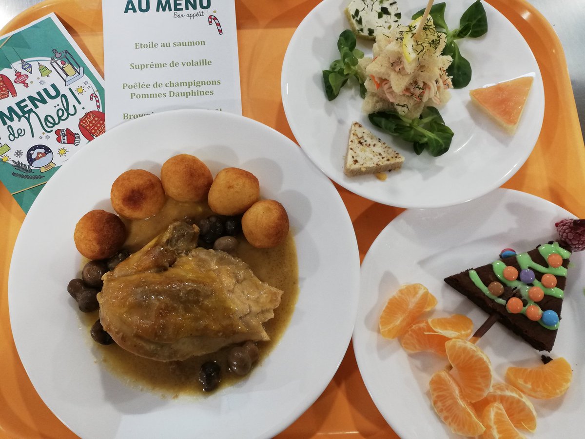 GueFlorence's tweet photo. Repas de Noël 2019 à l'Ecole Jean Monnet de  Tôtes https://t.co/UCmVU9NW8a