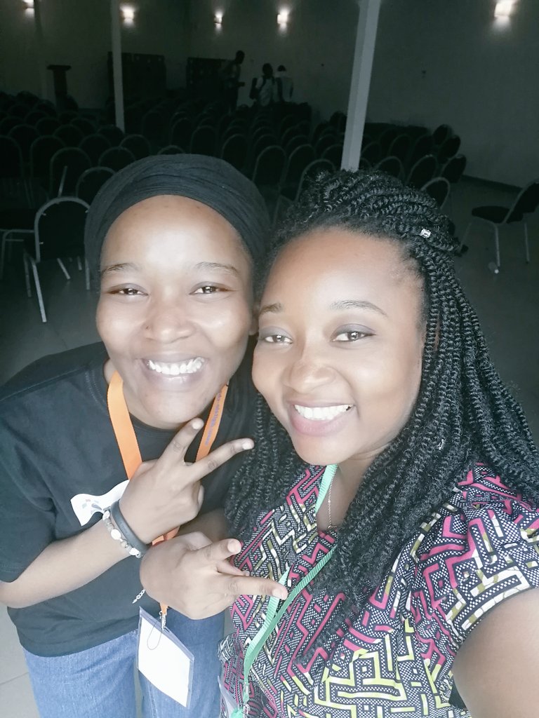 MilyMilyD's tweet photo. #CAFDO2019 Sincère Gratitude à toute l'équipe et aux participants pour la chaleur et le savoir faire partagés.MERCI est un bien petit mot💋👌
Avec @mbakatre @Fem_Data @NgeungaM @cafdo_officiel
@OpenHeroines  @falher3  @CFImedias @IDRC_CRDI @b_Haajar @KoffiZinzi  @DAuxiliatrice https://t.co/pOZVACNdgs