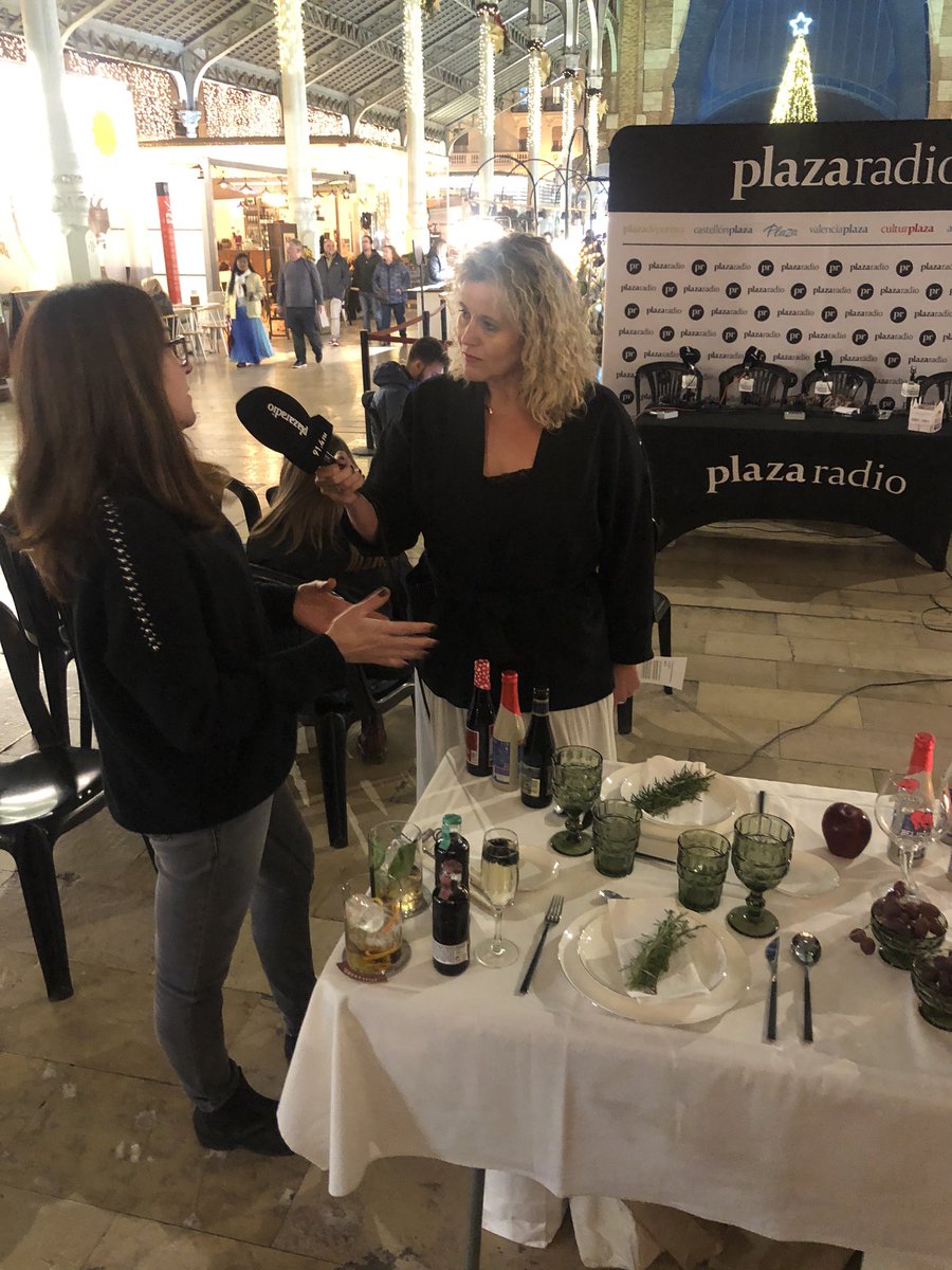 Y ahora Anabel Navas de <a href="/MiCubVlc/">Mi Cub</a> y Las Cervezas del Mercado nos enseña las cervezas y combinados perfectos para maridar tu cena de Navidad.
🎙En <a href="/plazaradio_/">@plazaradio_</a>  ¡No te lo pierdas!