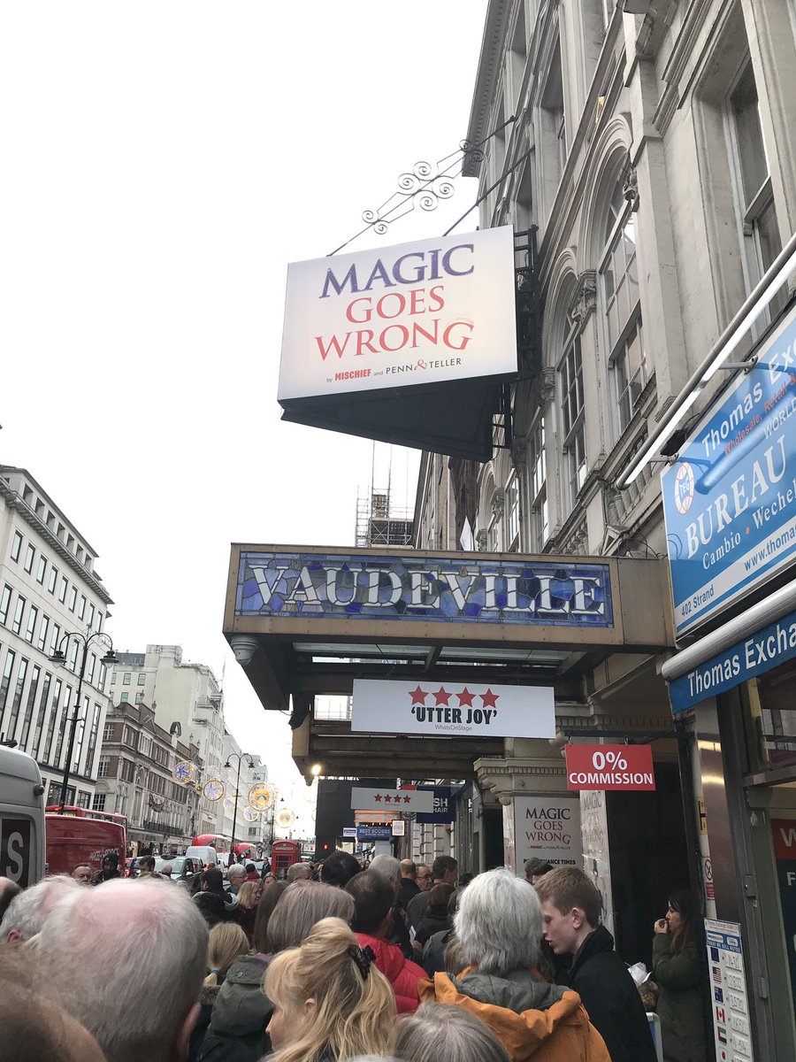 VirtualLali's tweet image. Went to see @magicgoeswrong at @NimaxTheatres Vaudeville Theatre yesterday. Well done @mischiefcomedy for another brilliantly funny show. Don’t mess with The Mind Mangler! Do go see it if you can 👍🏽#magicgoeswrong #mischieftheatre #vaudevilletheatre
