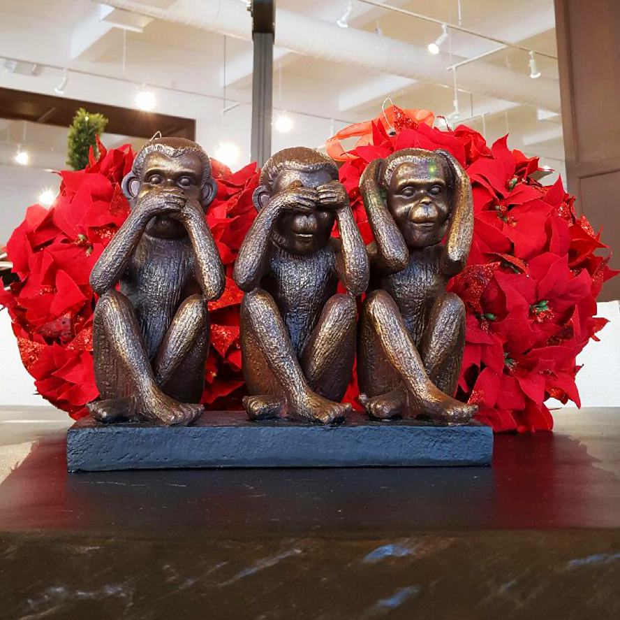 patioworldca's tweet image. He's gonna find out who's naughty or nice... 🎅

#monkeys #monkeydecor #homedecor #giftideas #poinsettia