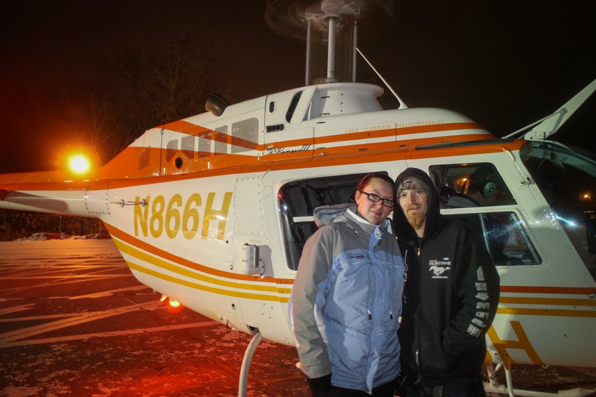 lshelicopters's tweet photo. We want to thank all of our amazing passengers who were so patient with us during our first weekend at the Rotary Lights.
Here's to sparkling lights and safe flights!
.
.
.
🎄🚁✨ #heliyeah #rotarylights https://t.co/LCGAyRnMSM