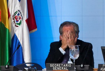 AleLRoss198's tweet photo. @DiazCanelB At the summit of #AlbaTCP, the unity of the peoples of Latin America and the Caribbean was recently strengthened, that unity has tipped a heavy blow to @Almagro_OEA2015 and the Empire #USA. #Cuba #SomosCuba #DeZurdaTeam @gutierrez_onel @alejandrasuart4 https://t.co/GatzsRCk7L