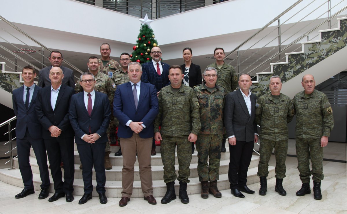 Rrustem_Berisha's tweet photo. The festive season is just around the corner. On this occassion, I had a coffee today with our #NALT advisors and bilateral partners at #Kosovo #MoD to thank them for their indispensable support during this year. I wish you all a very Merry Christmas and a Happy New Year! https://t.co/xtruRi6pzC