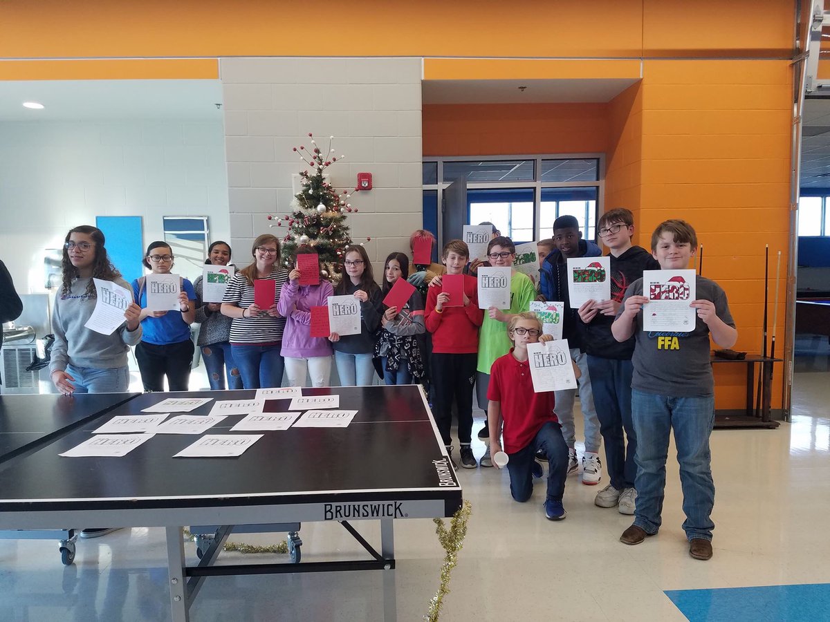 bgcbville's tweet photo. Merry Christmas to our troops overseas! Our teens wrote letters for the Blue Star Moms to put in packages! Spread joy this Christmas with acts of kindness and giving! #BGCAHolidayGiving @BGCA_Clubs @Lexus https://t.co/fykRgRzc1h