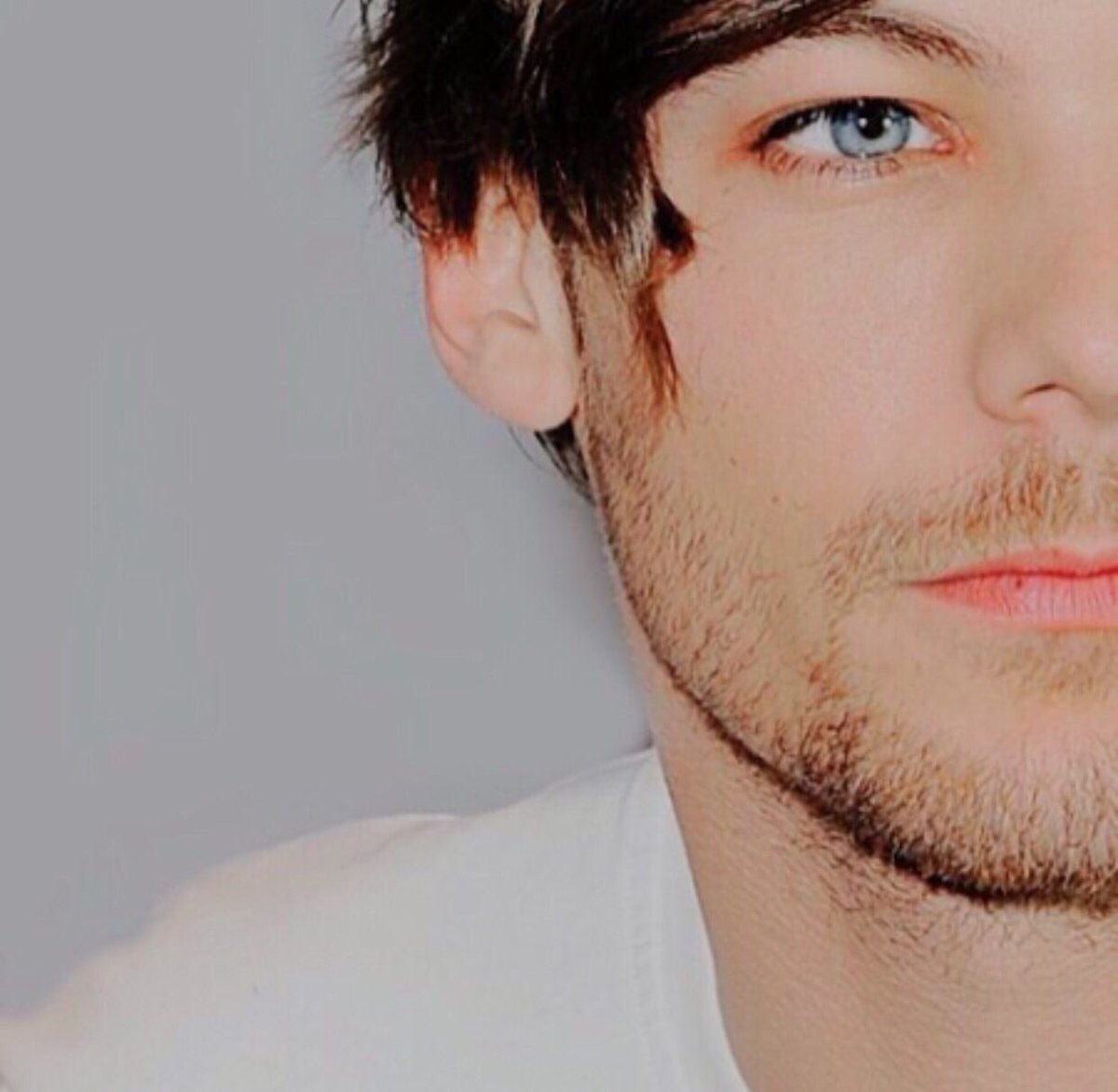 cwtch1__'s tweet photo. iβm not what u think of but i do love and appreciate this #larrywho? https://t.co/ajLUbk89nU