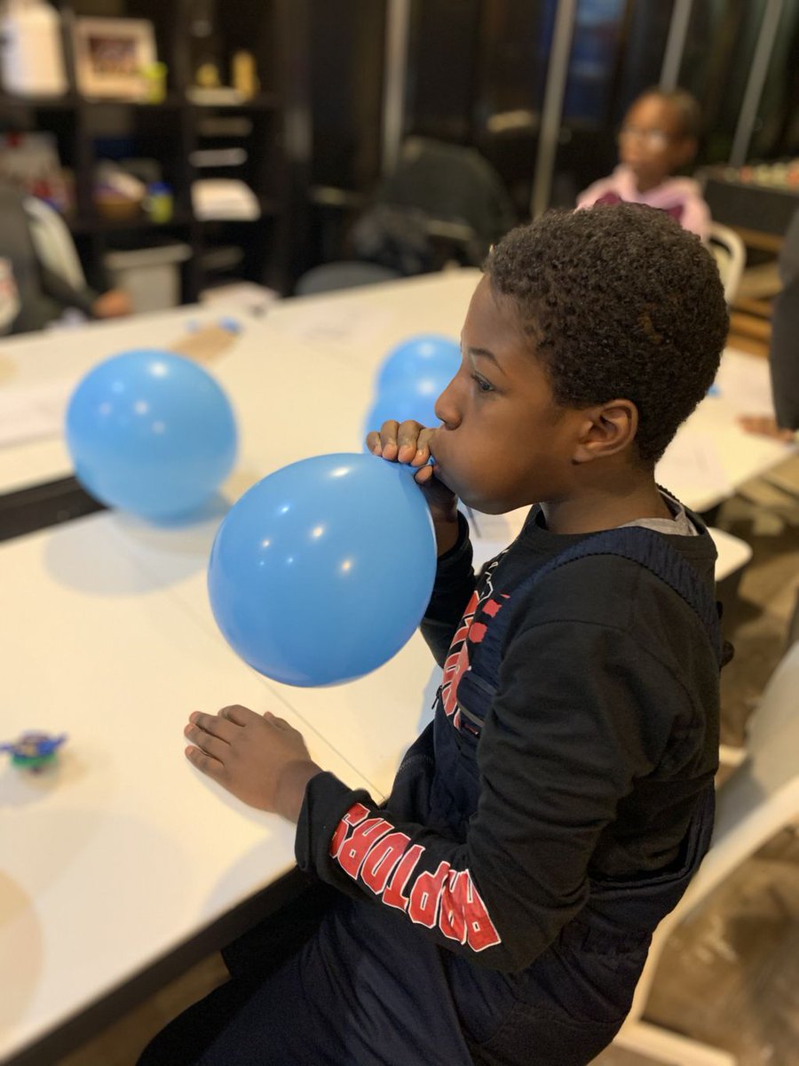 frontlinesto's tweet photo. Today in S.T.E.M, our children learned about electricity.  We found out that opposites really do attract ➖➕ in a fun activity with balloons. Thank you to the S.T.E.M hub for coming and teaching us something new. 

#STEM #FrontlinesTO #Scientist #Knowledge #tech https://t.co/xh0p175vhY