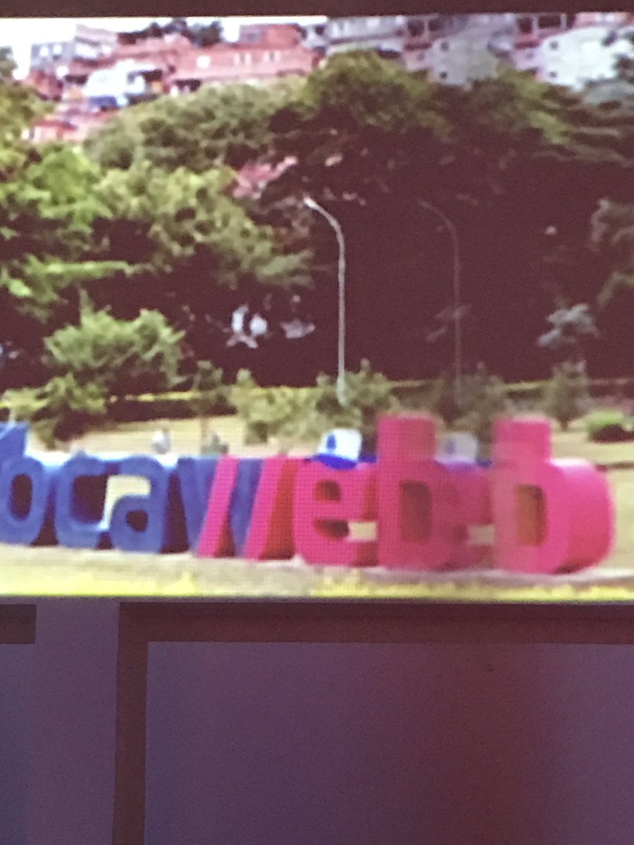 dennislima1's tweet image. Hoje tem #desafiolocafun na festa da @locaweb 
#GravityFalls