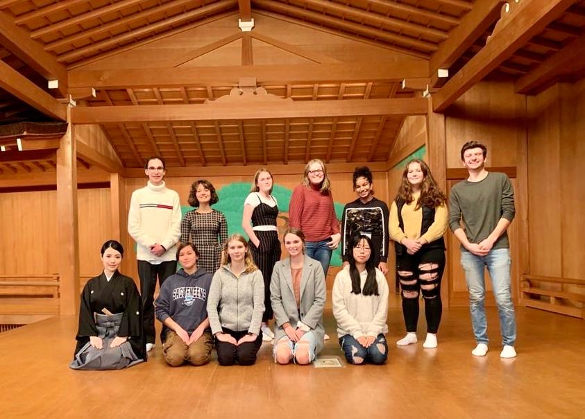 studyinvictoria's tweet photo. Greater Victoria high school students had an amazing experience attending classes and living with a host family in Tokyo, Japan 🇯🇵🍣🍱

For Future Student Outbound Program opportunities please contact Reid Litster at rlitster@sd61.bc.ca

#outboundexchange #japan @sd61schools https://t.co/5YJz2mqZ8Z