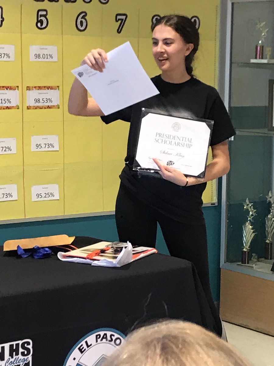 CounselorMECHS's tweet photo. UTEP presenting Presidential Scholarship 🎉🎉🎉🎉Congratulations Sidnee for your accomplishment #FirstsandBest #PhoenixFamily #TeamSISD #BeExtraordinary #EndlessOpportunties https://t.co/QBOuaFbZbB