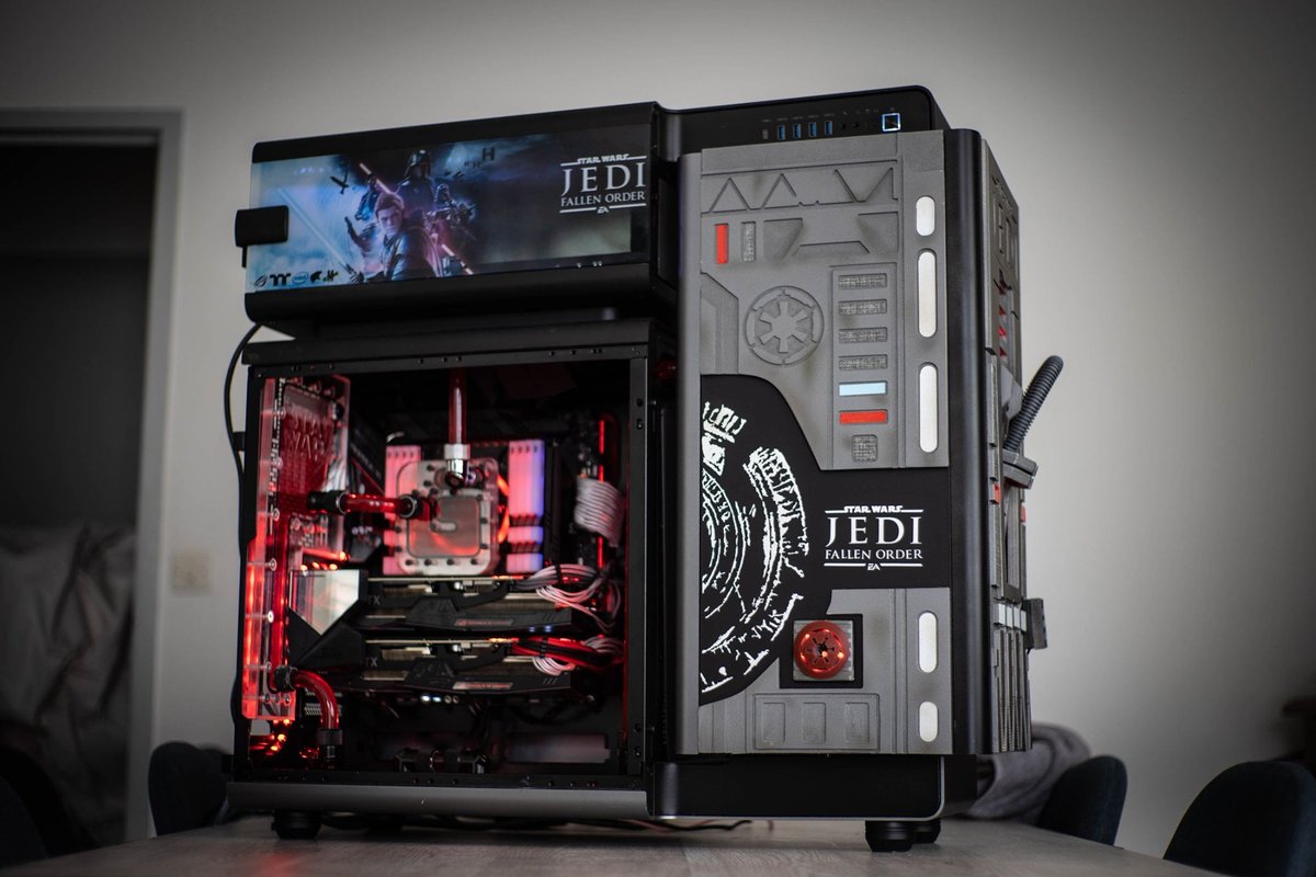 thermalatino's tweet photo. AxiomModding/Mathias construyo este hermoso modding en nuestro Level 20 basado en el ultimo juego de Star Wars! Algún fan por aquí?
•
•
•
•
#moddedpc #pcmodding #modding #pcsetup #pcgaming #pcmasterrace #pcmodding #pcmodification #pcmod #gamingsetup #pcsetup
#battlestation https://t.co/Tnrt3HWlQJ
