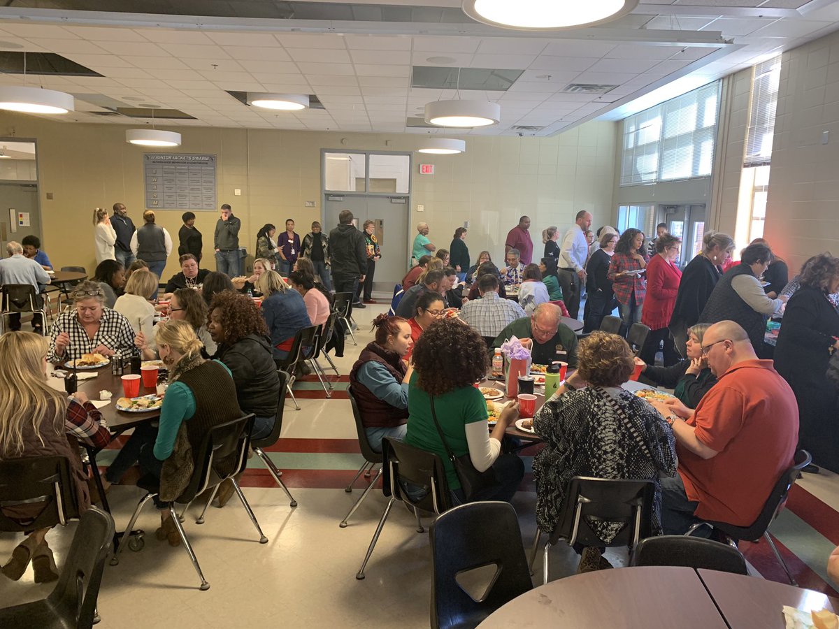 J.J. Daniell Middle School (@mrrawls2) on Twitter photo The staff holiday potluck was a success. #happyholidays #JJDaniell The staff holiday potluck was a success. #happyholidays #JJDaniell