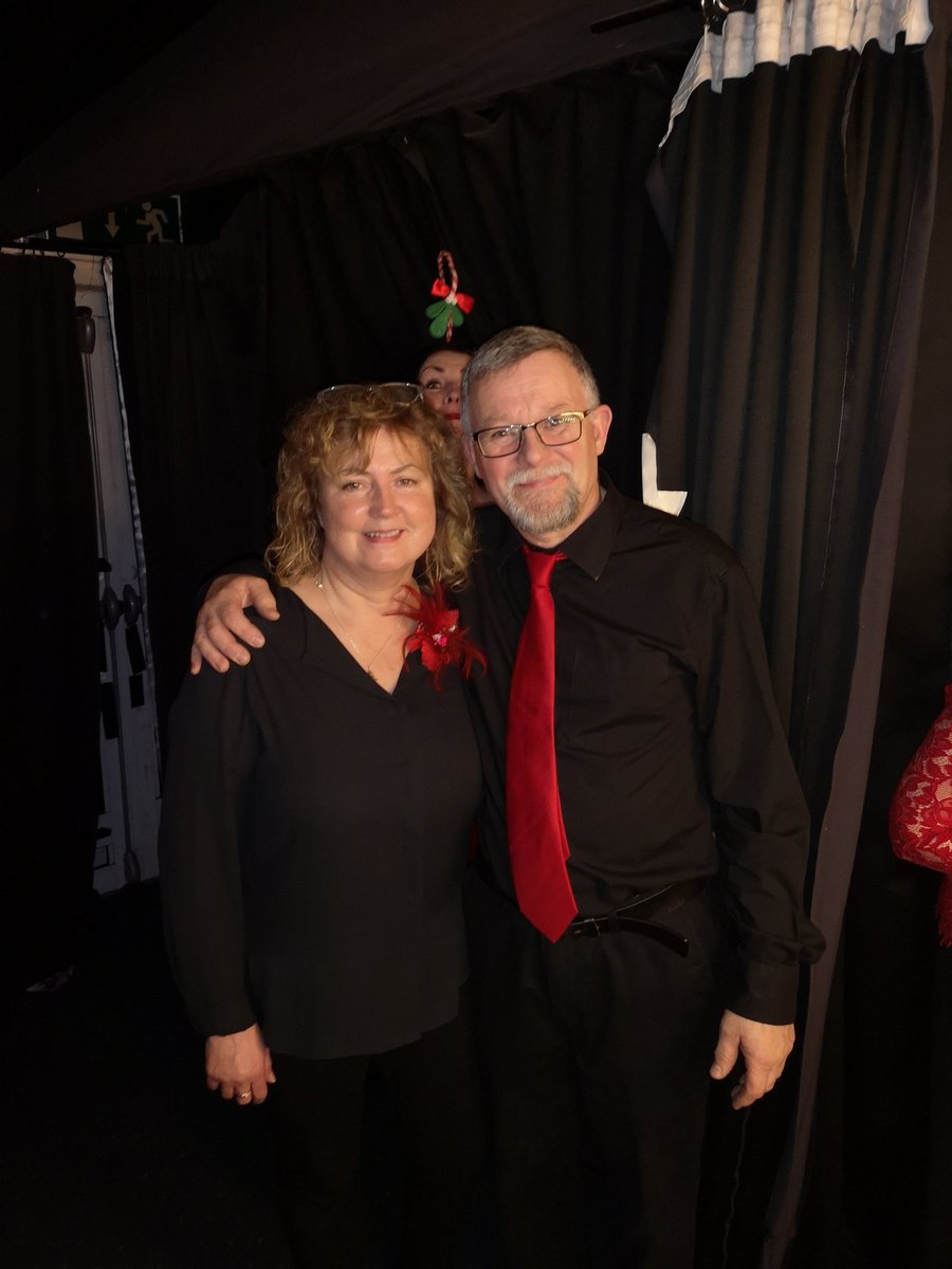 CabinteelyGosp's tweet photo. What a night. Thanks @DolmenTheatre for having us back this year, for the annual Christmas, sell out show. Delighted we helped to raise €1800 for SVDP. ✨🎷🌲#cabinteelygospelgroup #svdp #givingbackthischristmas https://t.co/bvUtvpa082