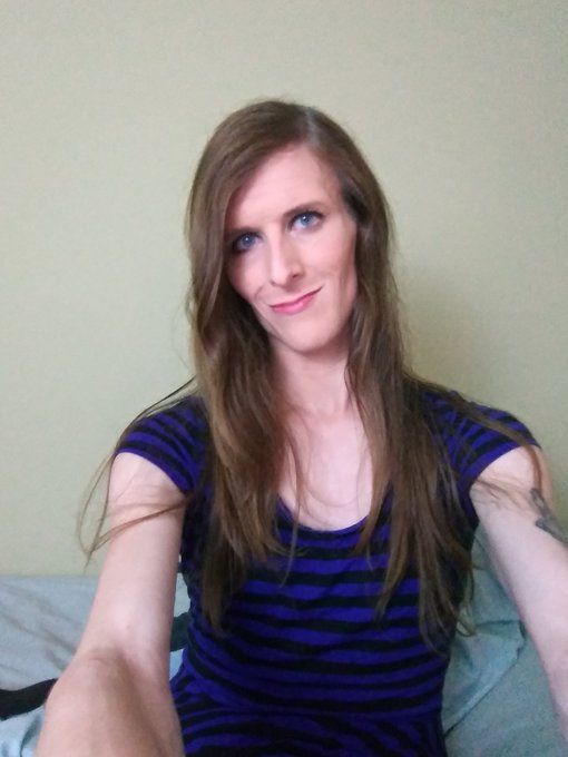 I got cute for the first time in a while. Check out how long my hair is now.  I may be back on @chaturbate<a href="/tag/nj"class="tags"><span>#nj</span></a><a href="/tag/tgirl"class="tags"><span>#tgirl</span></a><a href="/tag/trans"class="tags"><span>#trans</span></a>