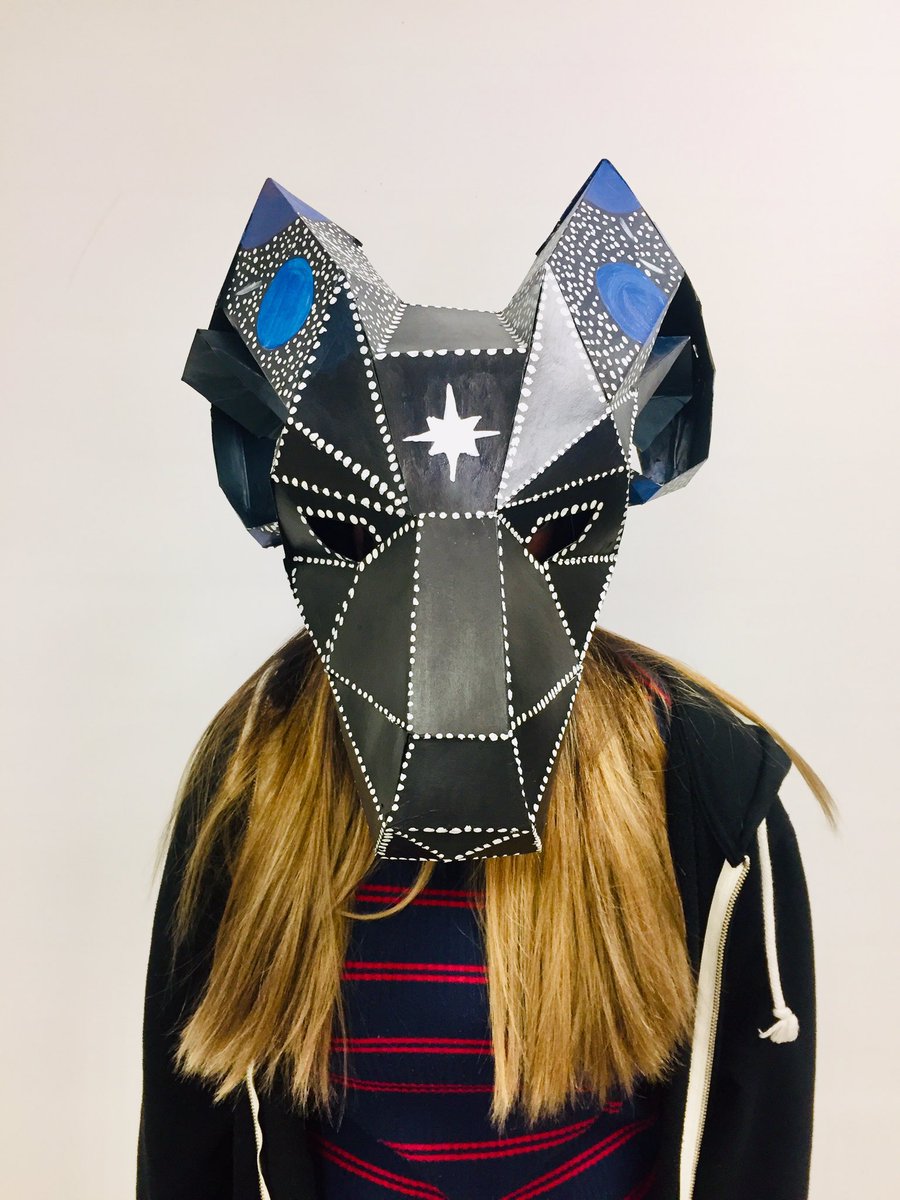 ArtPham___'s tweet photo. 3D masks from advanced art students #endofyearprojects #artclass #falconsSOAR https://t.co/YVGKhelm9J