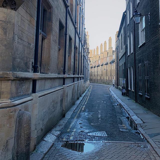 nancyfreund's tweet photo. #trinitylane #totheriver looks like another era, though I took this shot standing in front of Sweaty Betty with a window saying No Time Like the Present.  #nostalgia #oldieworldie #streetphotography https://t.co/s9HwJZAc85 https://t.co/G2zIjKnj3v