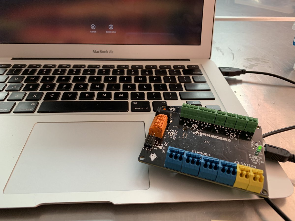graf_johnstone's tweet photo. Coding Club - day 3! Troubleshooting, getting to know @birdbraintech Hummingbird Duo kits, and learning Scratch! Our goal today is LIGHT! Single and tri-LEDs. On/off, flashing and other fun. @CalGirlsSchool #STEAM #STEM #abed #hummingbirdduo https://t.co/32VNXTH9V3