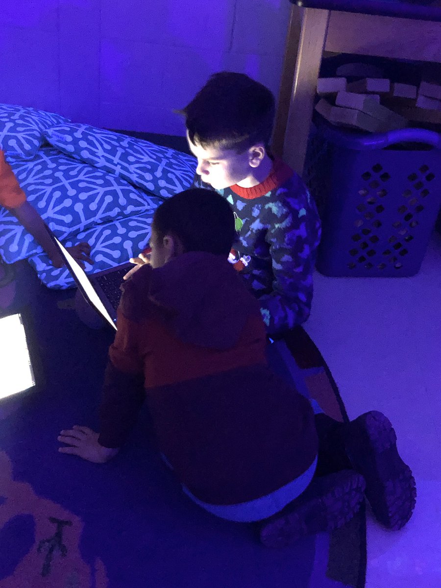 stars_aim's tweet photo. We loved participating in Hour of Code with @Cove3F @Cove_STEM https://t.co/gMmZmAicHK