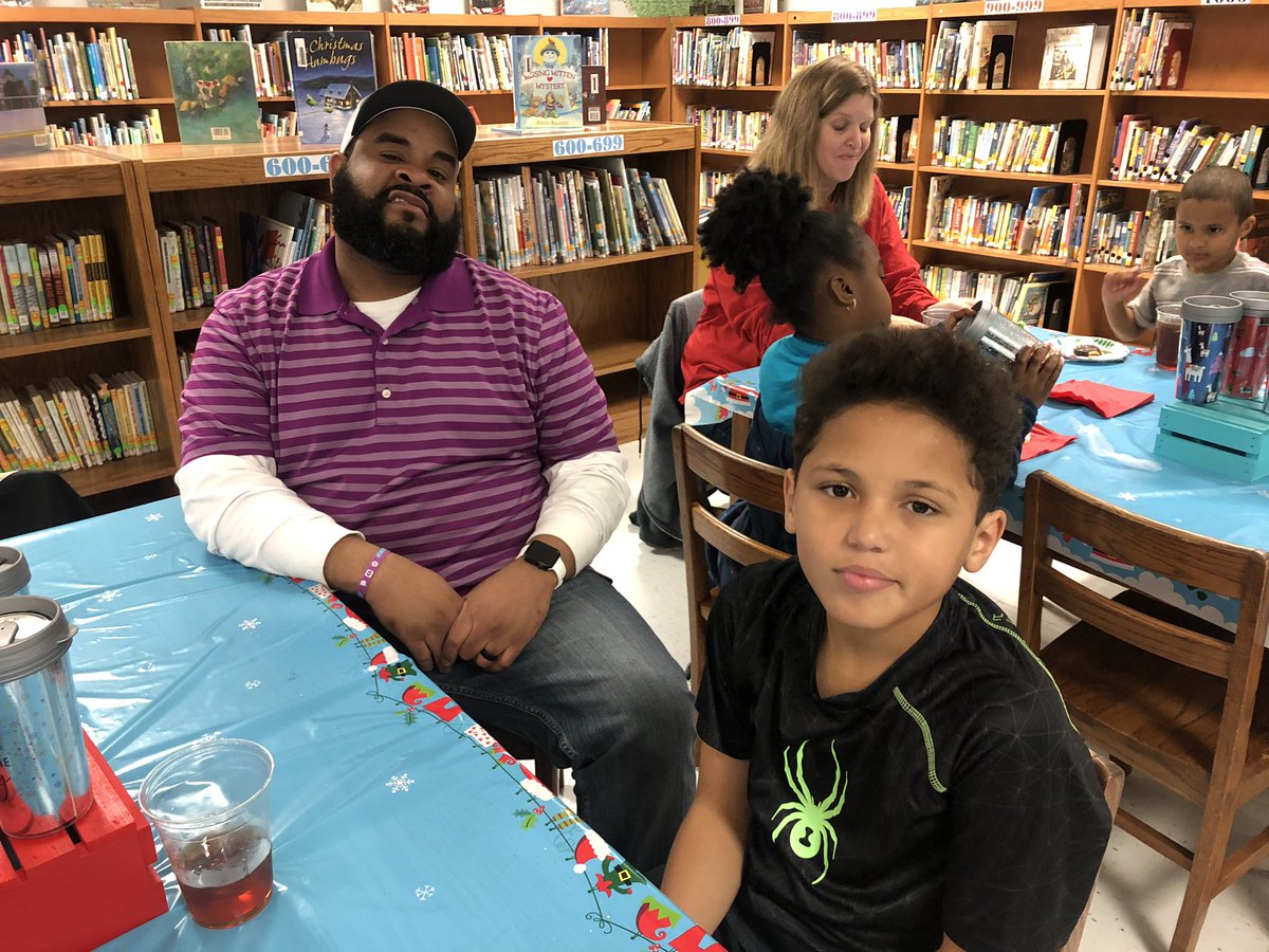 We enjoyed our Christmas luncheon  while building relationships with our mentors. Thank you mentors! 
#lifeisbetteratthelakes