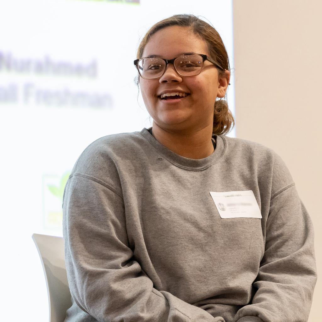 Scotts_MGro's tweet photo. Legacy Project students joined us at our headquarters and participated in a panel discussion with our associates. It was a great opportunity for us to learn about students’ experiences in this coaching &amp; character development program.
@MetroInTech @MayersonAcademy @FisherOSU https://t.co/1TpOTSVZgq