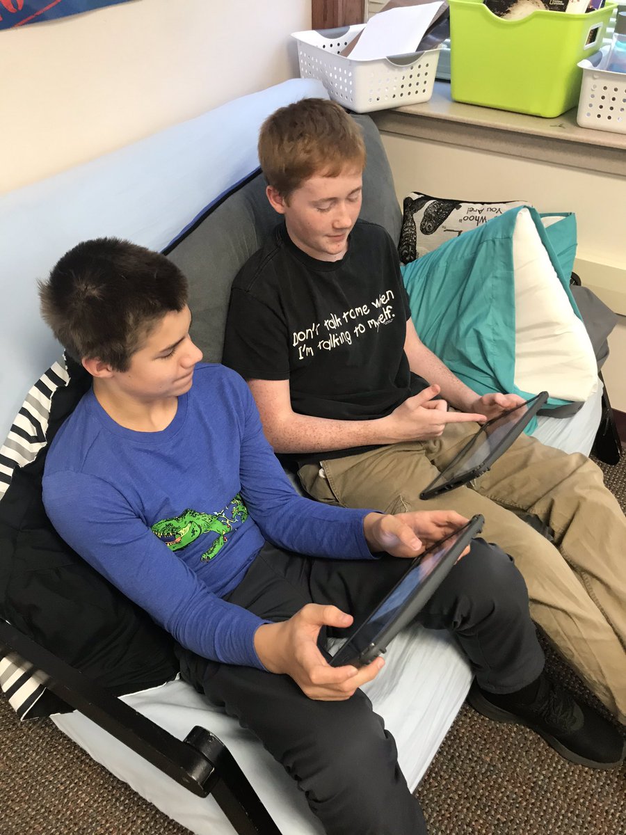 saffield's tweet photo. Rounding out the decade with a digital @breakoutEDU! These kiddos and this teacher love breakouts! 😀#amsaffield #WeAre409 #lastdayofthesemester https://t.co/SYDMkR1vu4