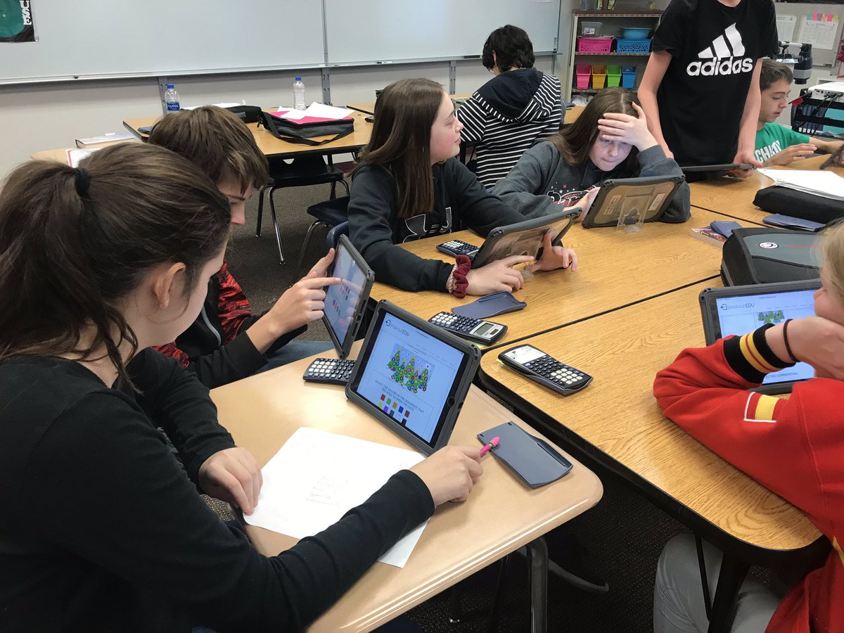 saffield's tweet photo. Rounding out the decade with a digital @breakoutEDU! These kiddos and this teacher love breakouts! 😀#amsaffield #WeAre409 #lastdayofthesemester https://t.co/SYDMkR1vu4