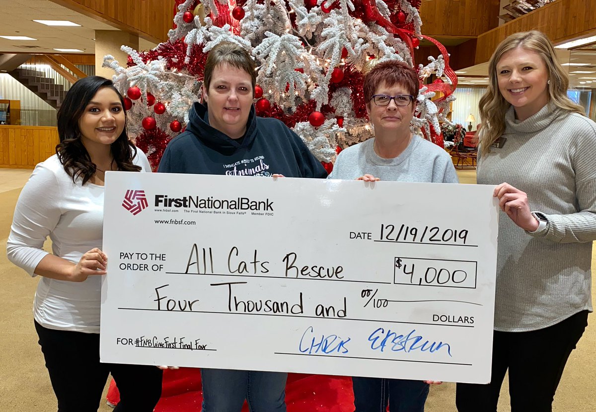 FNBSF's tweet photo. Last but not least, our #FNBGiveFirst grand prize winner, Allcatsrescue, stopped in to pick up their check! Thank you for all your work with the kitties in our community. Learn more about the rescue and how they help  cats find their forever homes: https://t.co/0mCvKQhGke https://t.co/PBvO2Q2bgQ