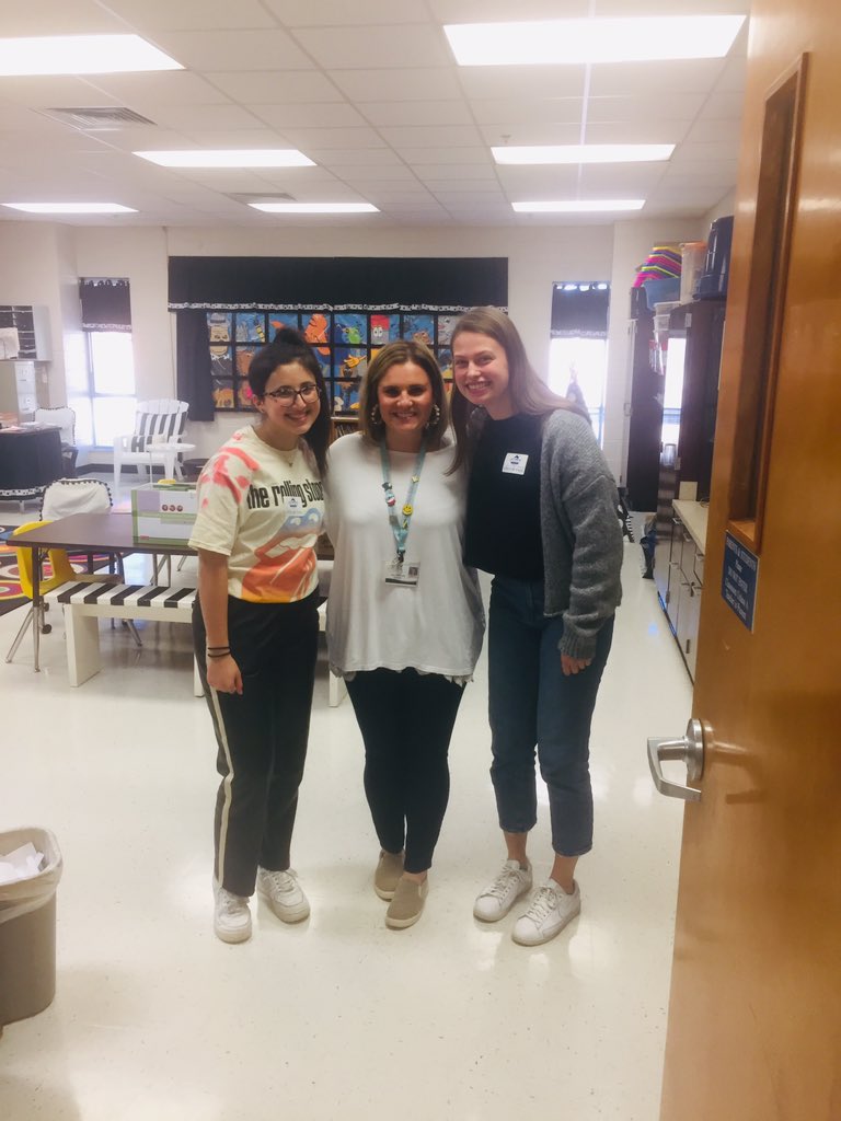 I love when former students stop in to see me. My day has been made! They are still #DolvINcredible 🥰