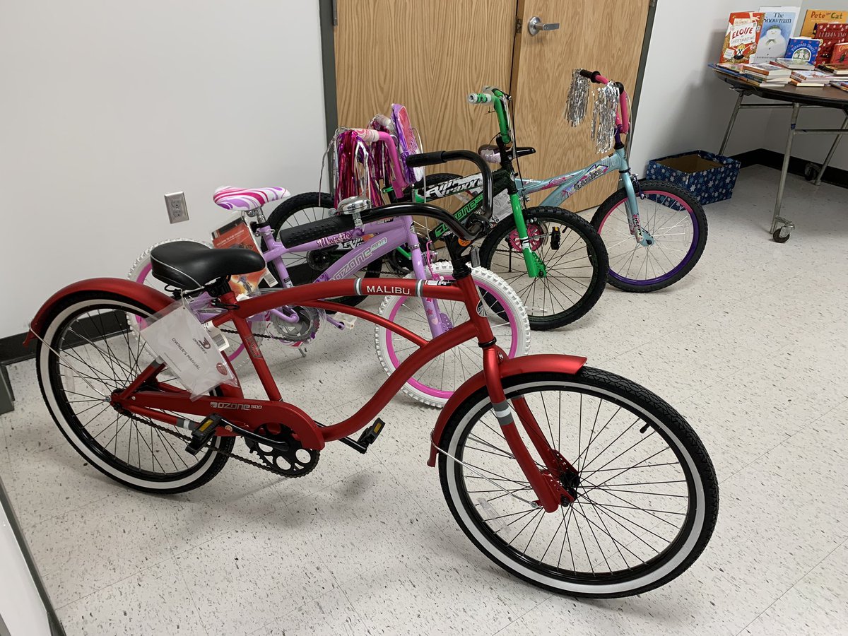 AttendHite's tweet photo. Thank you so much to the Masonic Lodge & Elvira of @HMFRC for arranging to have 4 bikes donated to be given away in a drawing to 4 students with 100% perfect attendance, Dec 20 before the winter break. #hiteelementary #JCPSattendance #WeAreJCPS #EveryDayCounts #MissLessThanSix https://t.co/lHbZJQHGQX