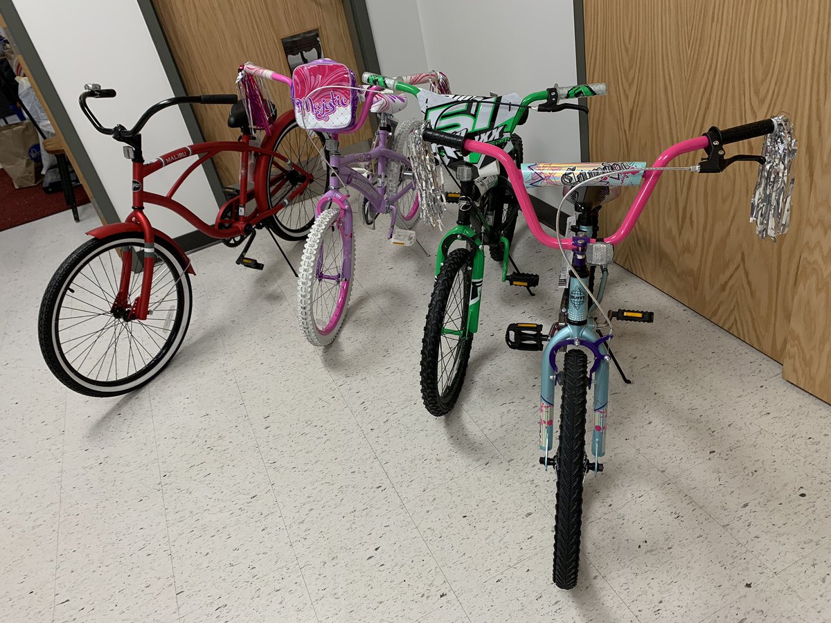 AttendHite's tweet photo. Thank you so much to the Masonic Lodge & Elvira of @HMFRC for arranging to have 4 bikes donated to be given away in a drawing to 4 students with 100% perfect attendance, Dec 20 before the winter break. #hiteelementary #JCPSattendance #WeAreJCPS #EveryDayCounts #MissLessThanSix https://t.co/lHbZJQHGQX