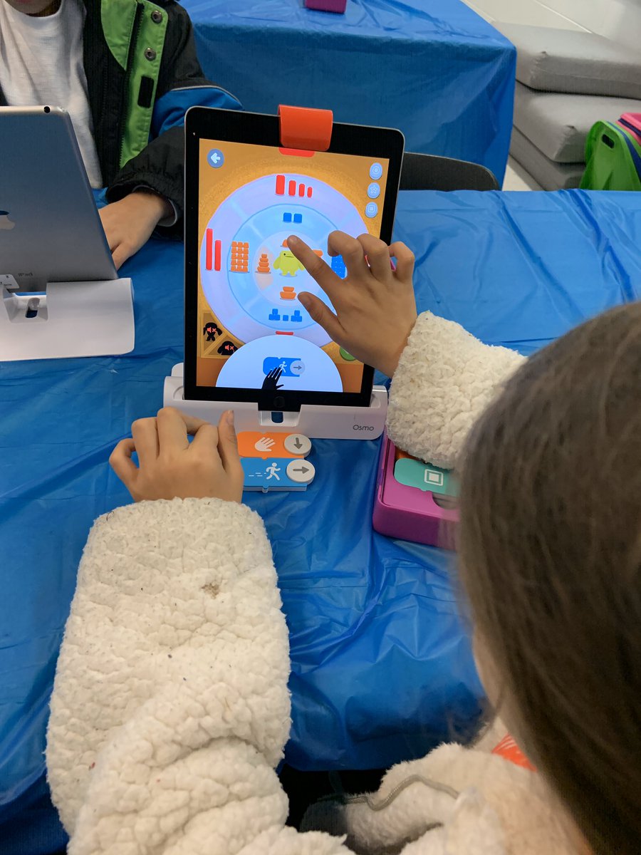 ITRTtinytech's tweet image. Coding is my jam! Today Grade 3 students learned about algorithms, loops, and if-then statements as they coded robots, used pair programming to create music through block coding and designed binary bracelets to show their initials in binary code. Fun times today! @HanoverSchools