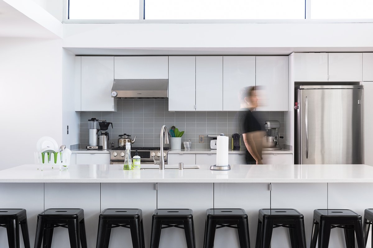 Photography that contrasts.
Stand out with Studio 3 – drop us a line and let's talk bold content for 2020. #photographystudio #commercialphotography