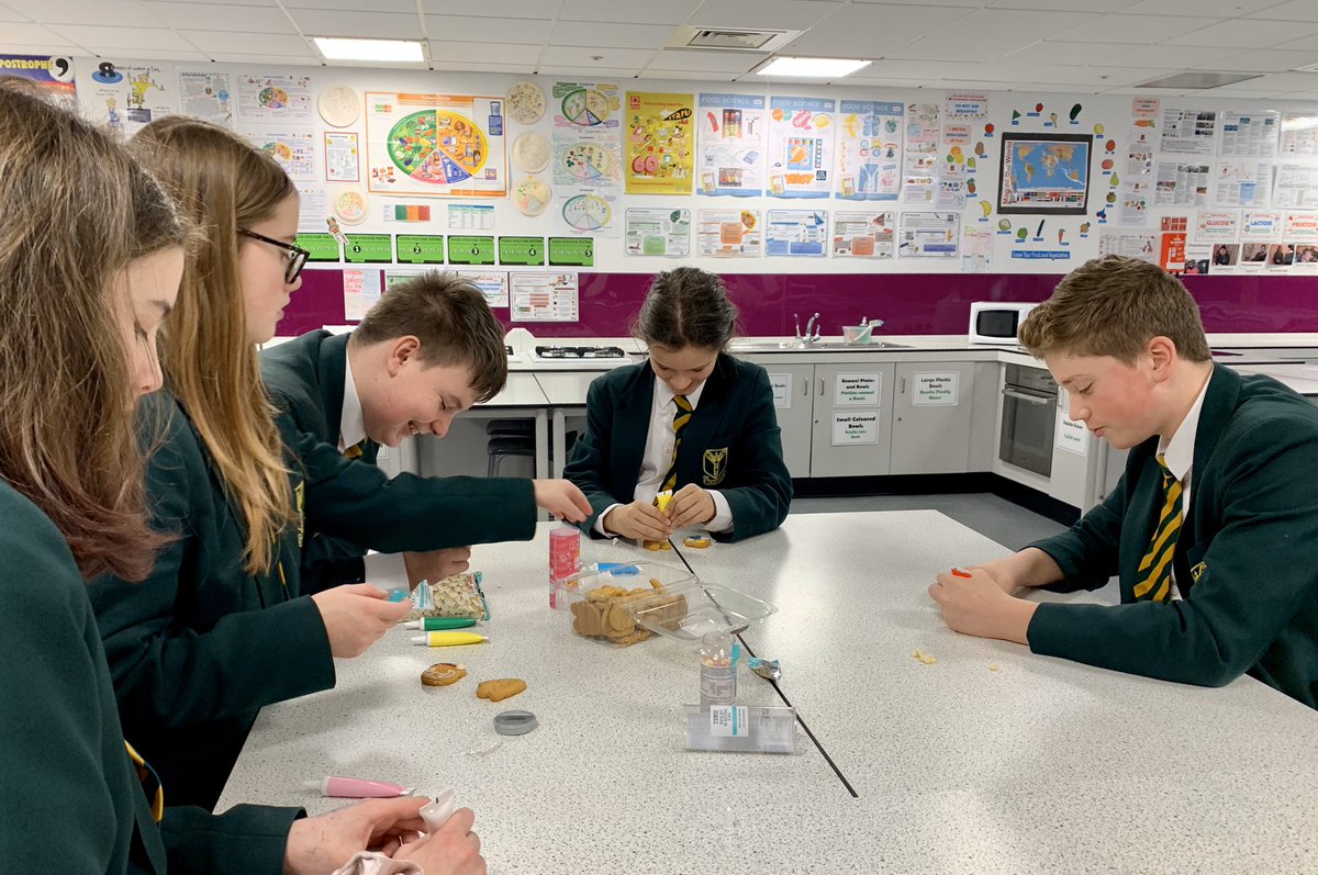 ArchbishopFood's tweet photo. Year 8 Christmas get-together at lunchtime today! Along with some of the Year 8 @archbish_Dyfrig awards! Merry Christmas everyone!🎄☃️❄️ #Christmas #Dyfrighouse https://t.co/u3U8tfu9tp