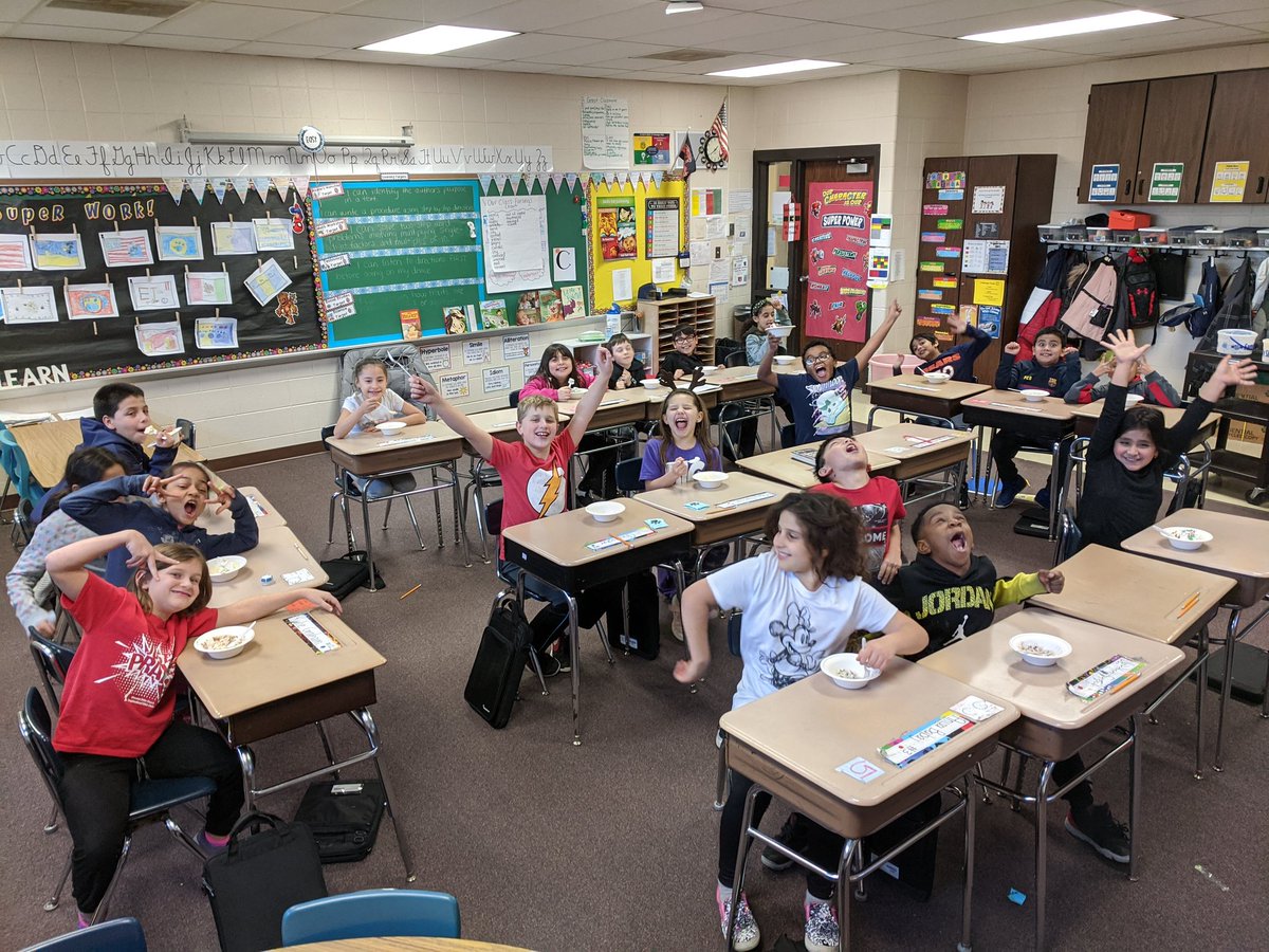 MrsRestis's tweet photo. Today our class met our goal with #iReady lessons! These hard working mathematicians earned an ice cream scoop for every lesson passed with 100%, and celebrated with real 🍨 for earning 100 scoops! #CCSD93 #ECJJaguars @CurriculumAssoc @EJPrincipalD93 https://t.co/oMLaamG9rI