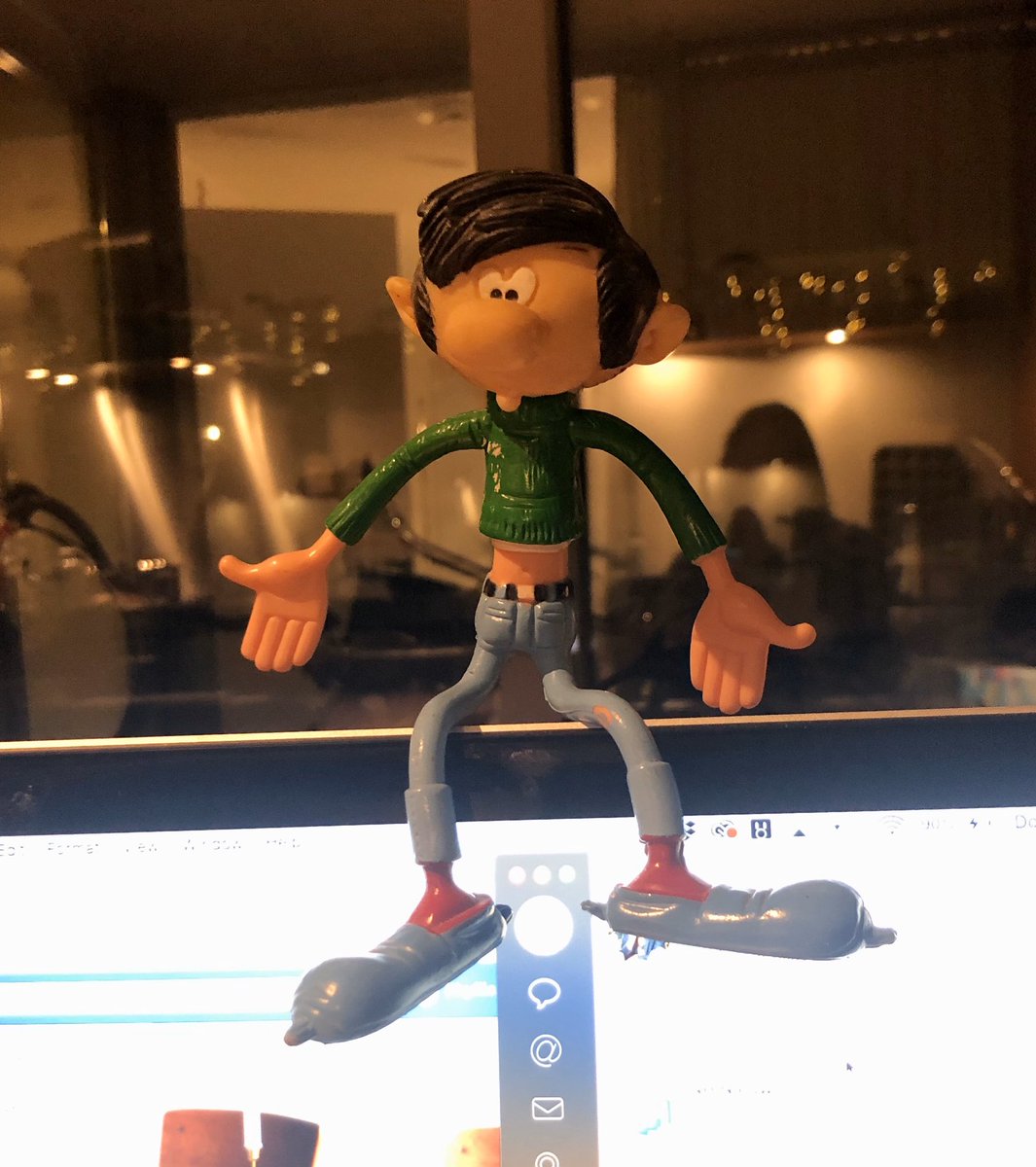 _Phyllis_'s tweet image. Latex Guust teruggevonden .
#guust #latexguust #guustflater