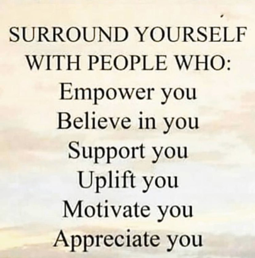 Carol López (@carollpez11) on Twitter photo 