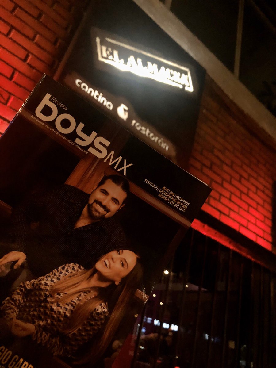 revistaboysmx's tweet photo. Este jueves puede ser de @elalmacenbar_df No olvides pedir gratis en guardarropa @revistaboysmx En portada #LaNaranjo 🏳️‍🌈🇲🇽❤️✨🎄 https://t.co/oHkERKKxSA