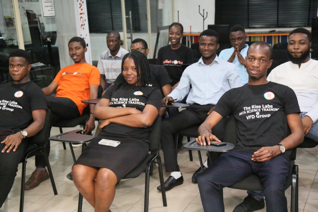 Risenetworks's tweet photo. Let's speak for our Students at #TheRiseLabs. 1. Data Wrangling 2. Machine Learning, Artificial Intelligence 3. Deep Learning. 4. Python 5. Neural Networks 6. Tensor Flow 7. Seaborn 8. Keras 9. Pandas. 10. Power BI. Some super amazing teaching, learning & collective discoveries. https://t.co/warZrOtMnE