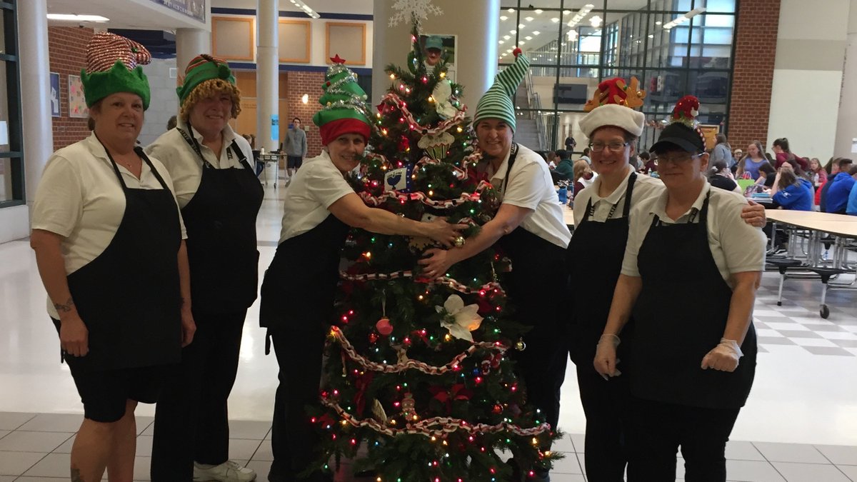 MySNACT's tweet photo. The staff at Tolland High School got into the holiday spirit this week! #SNACT #SchoolNutrition https://t.co/SALpaHkXlm