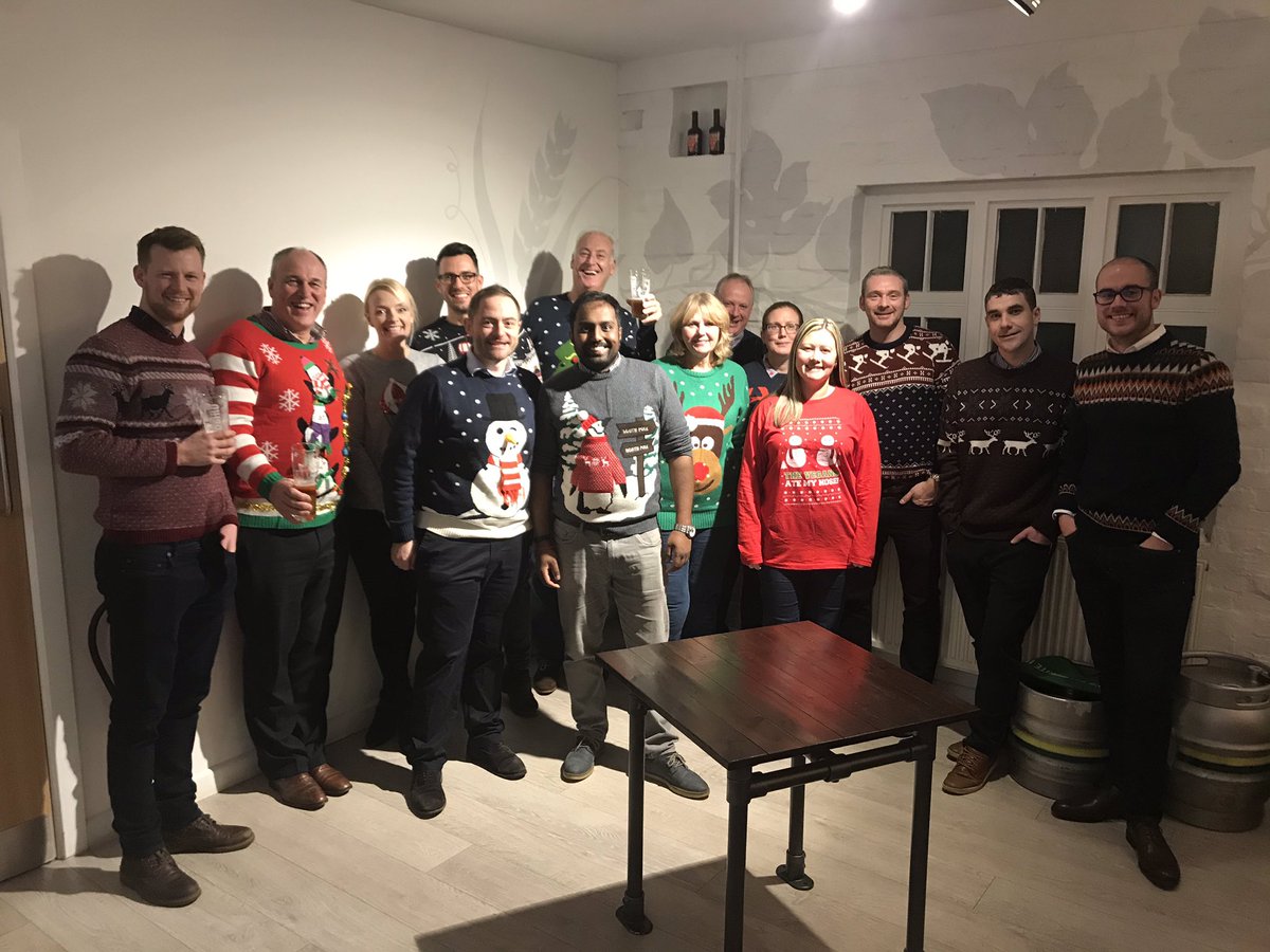 BFBiEastern's tweet image. BFBI Eastern section festive food &amp;amp; drink evening going well with Christmas jumpers galore! @BFBiEastern @bfbi1907 @MuntonsMalt